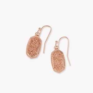 Kendra Scott Lee Rose Gold Drop Earrings in Rose Gold Drusy